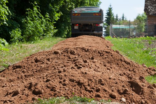 Residential Soil Delivery in Los Angeles