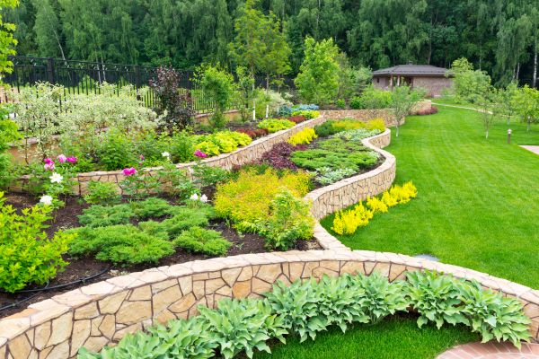 Home Garden Landscaping in Los Angeles